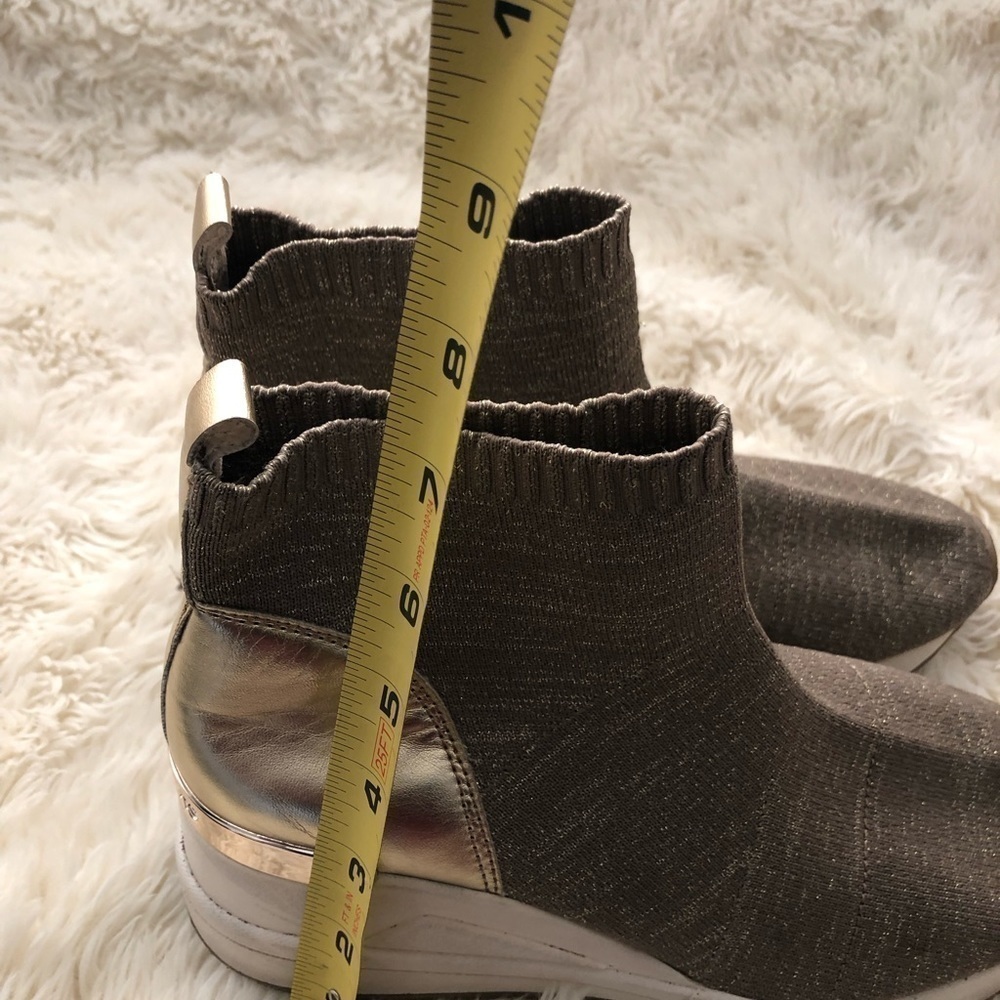 Michael Kors Skyler Boots wedge sneaker pull on size 6 - Picture 7 of 10